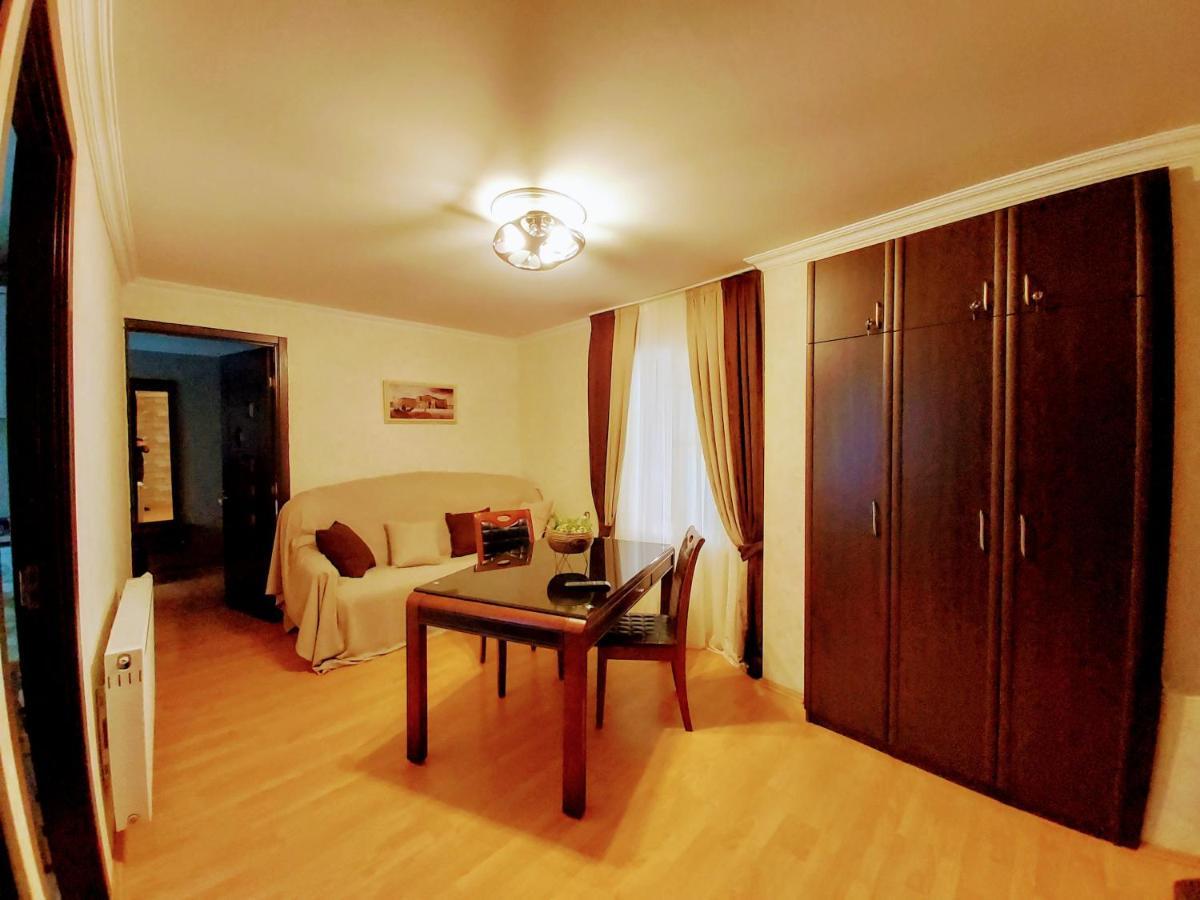 Baia'S Apartments 第比利斯 外观 照片